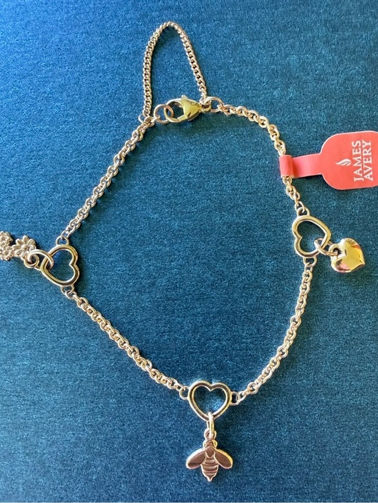 James Avery Jewelry - James Avery Gold Heart Link Bracelet with Flowers, Bee & Heart Charms
